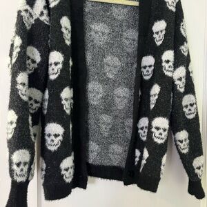 Almost Famous Monochrome Knit Cardigan